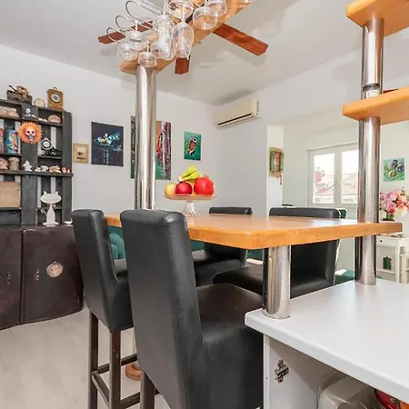 Pet Friendly In With Wifi * Omiš